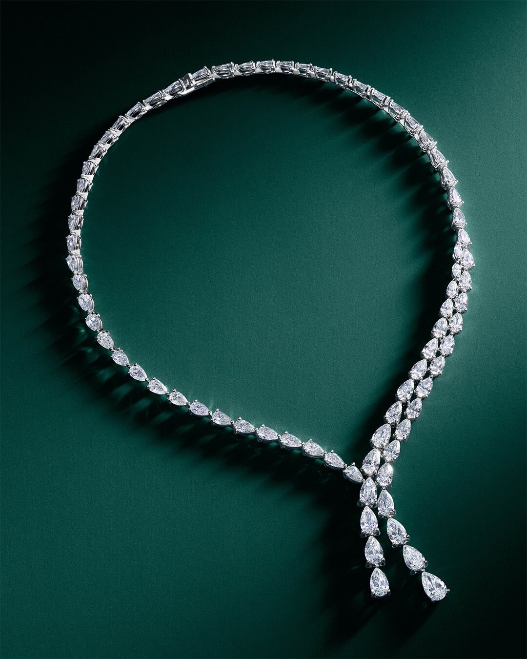 Graff Tilda's Bow -Image shows Graff Tilda's Bow Diamond Drop ring