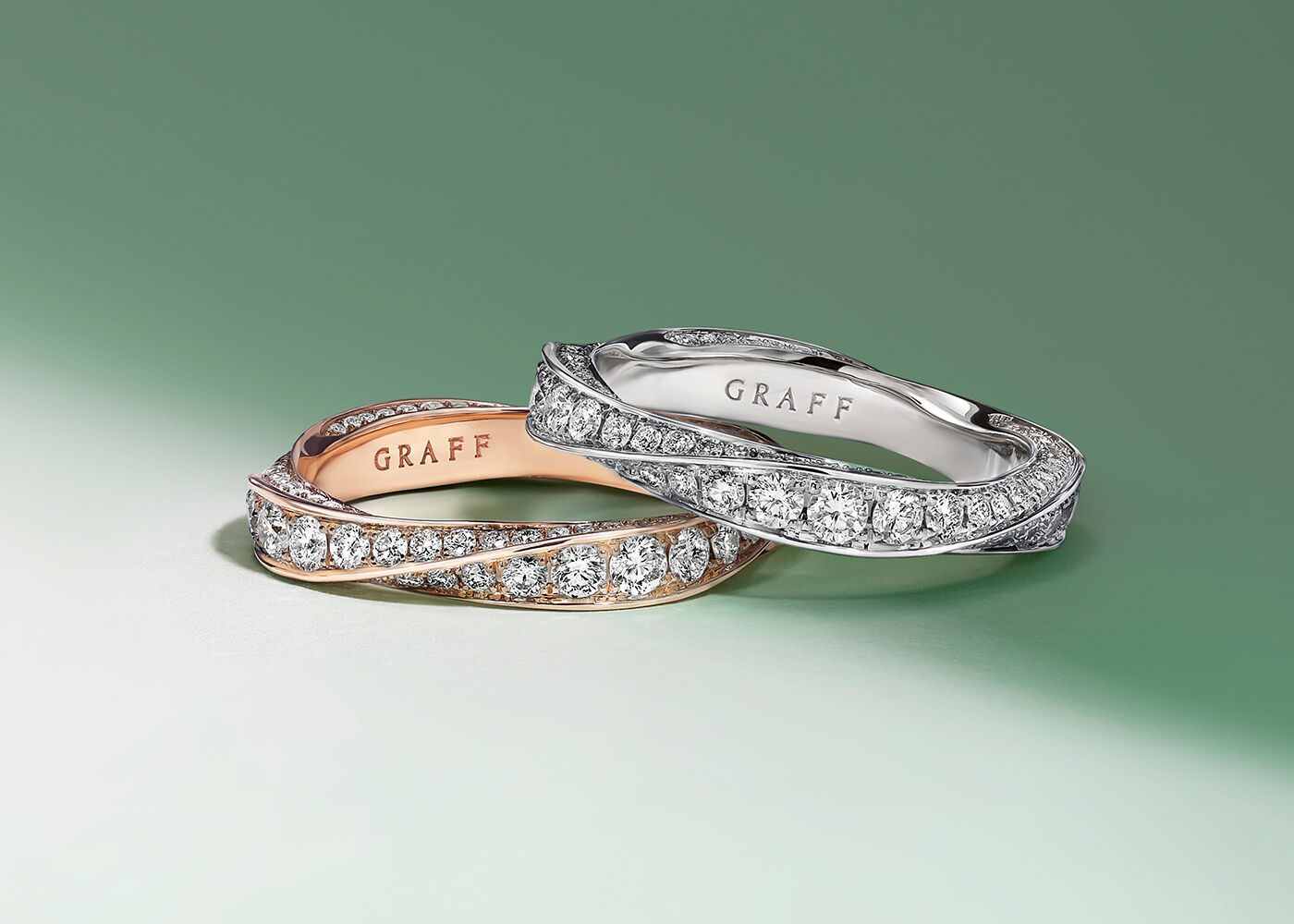 Image of Spiral Diamond Bands