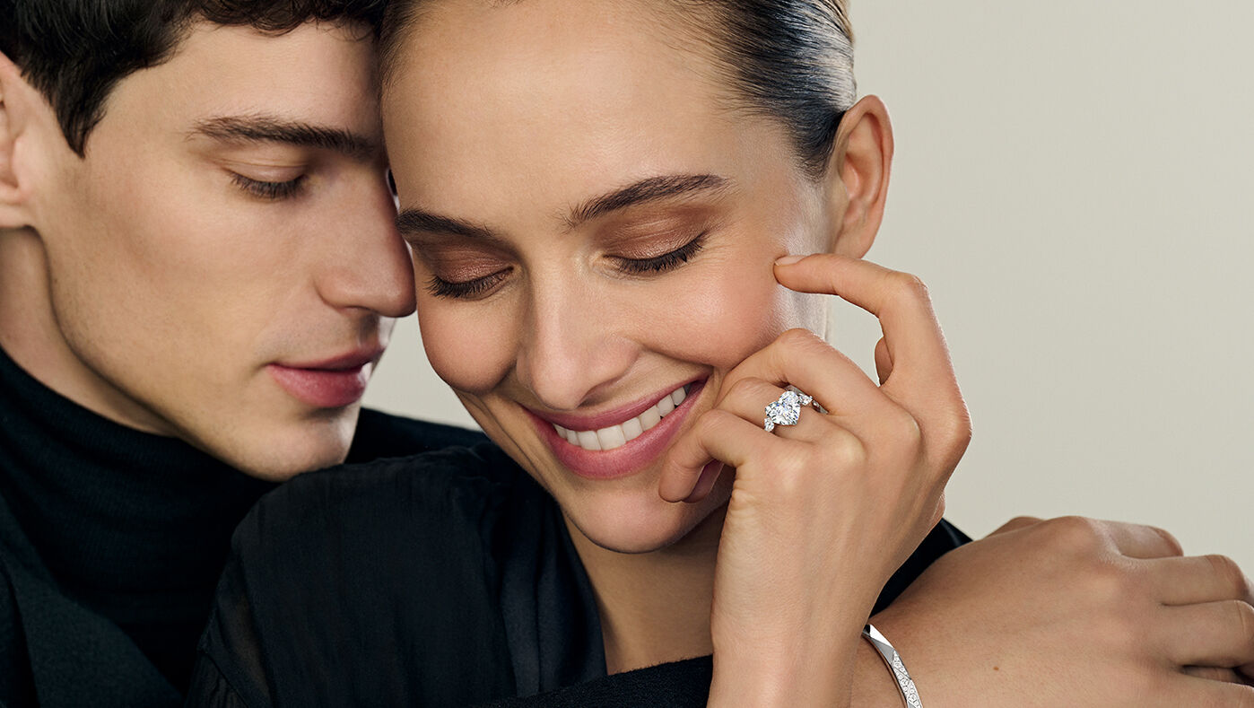 1963 - Image shows craftsman polishing Graff 1963 high jewellery suite in Graff workshop