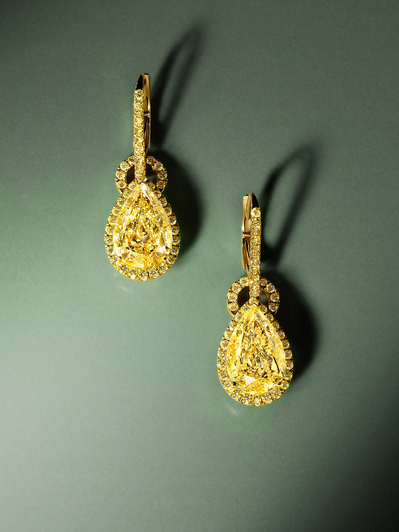 Image show Graff Icon 8 Yellow Diamond Earrings 