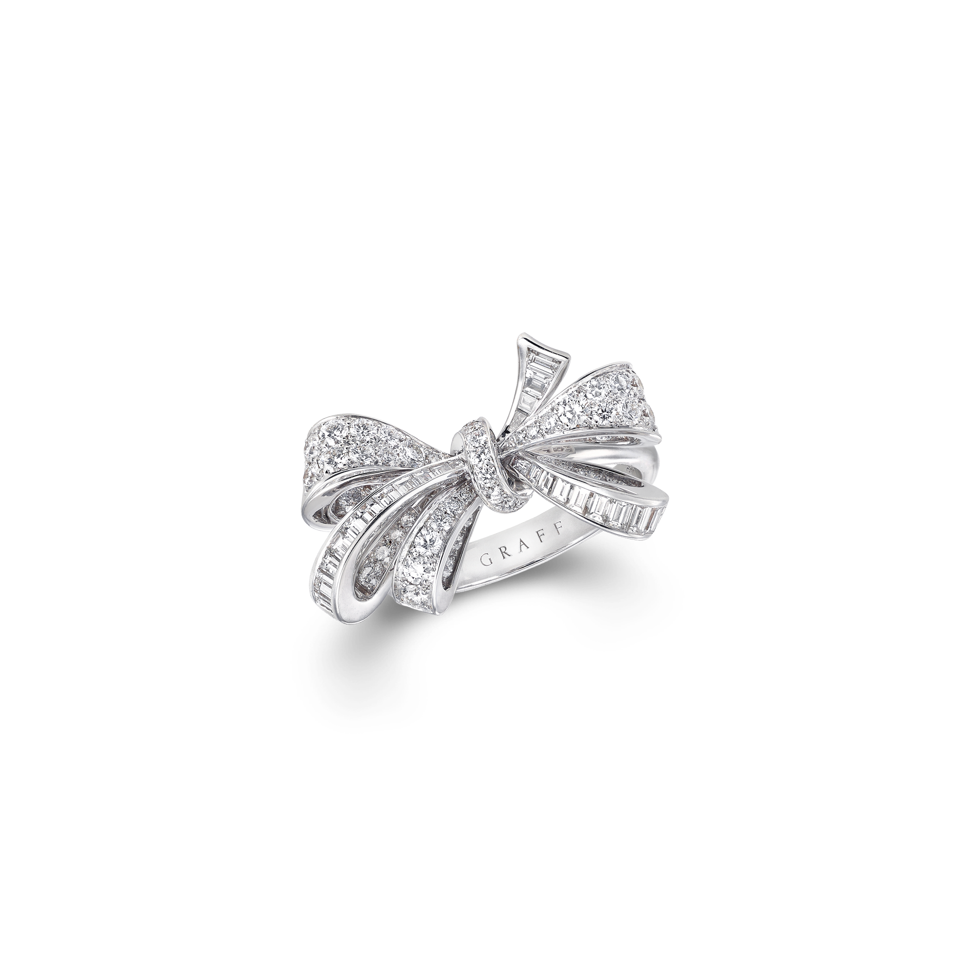Tilda’s Bow Classic Diamond Ring