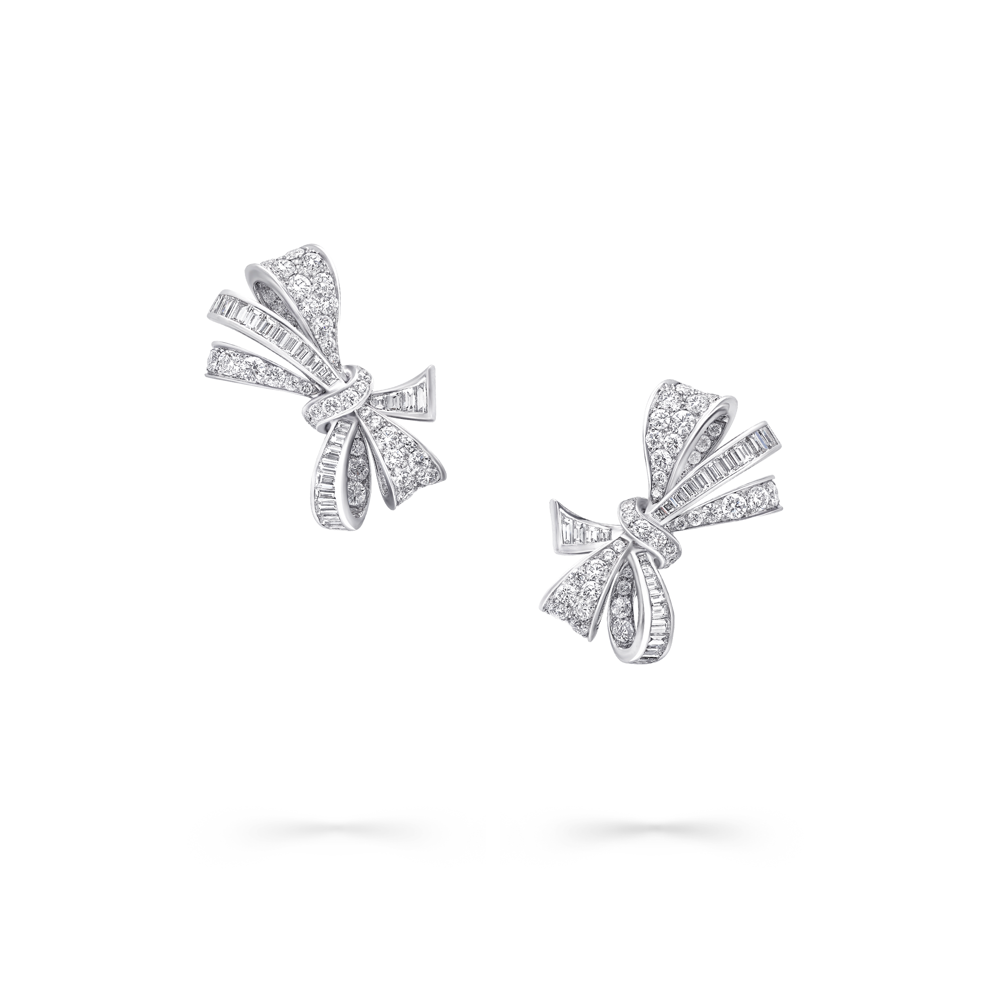 Tilda’s Bow Classic Diamond Stud Earrings