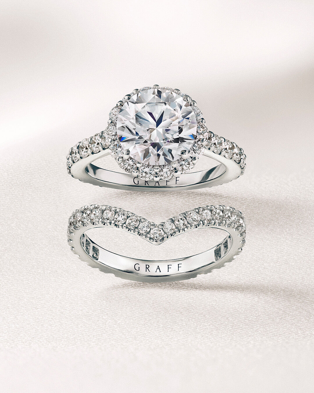 Image shows Graff Icon Engagement Ring