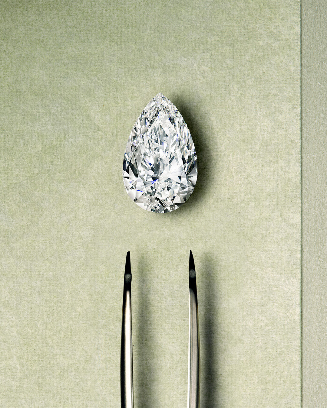 Image shows loose Graff Pear Shape and Oval Cut diamond