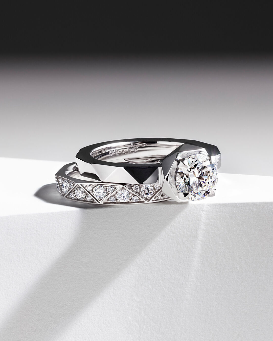 Image shows Laurence Graff Signature setting engagement ring 