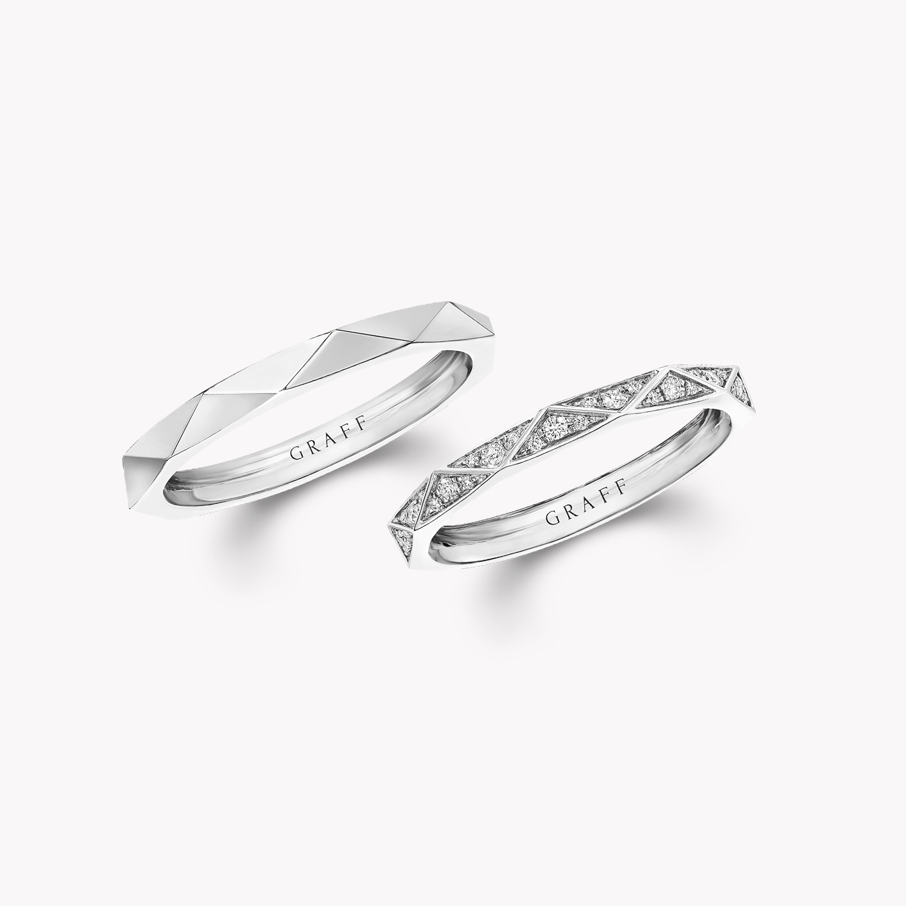 Laurence Graff Signature Diamond and Plain Band Set
