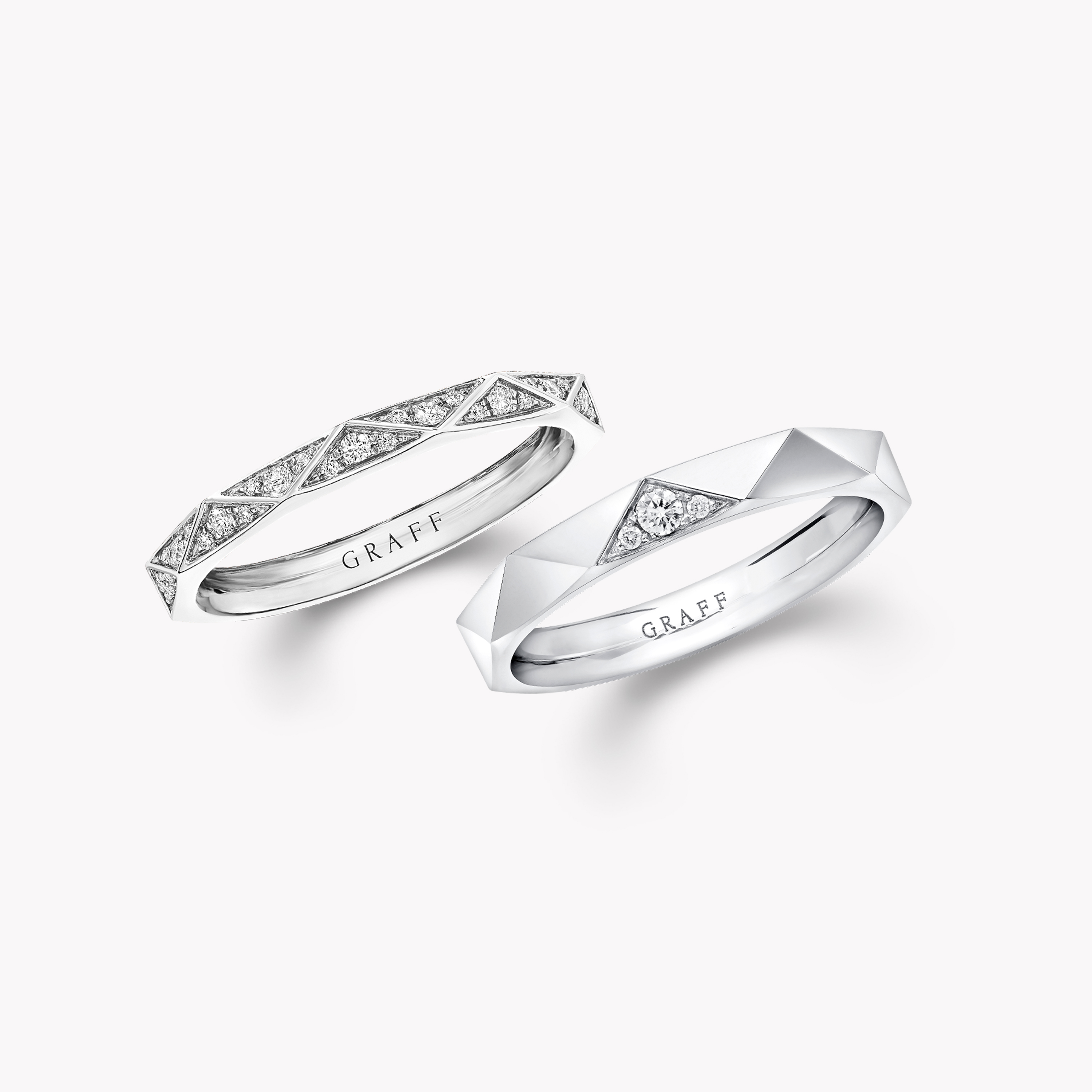 Laurence Graff Signature Diamond and Pav&eacute; Band Set