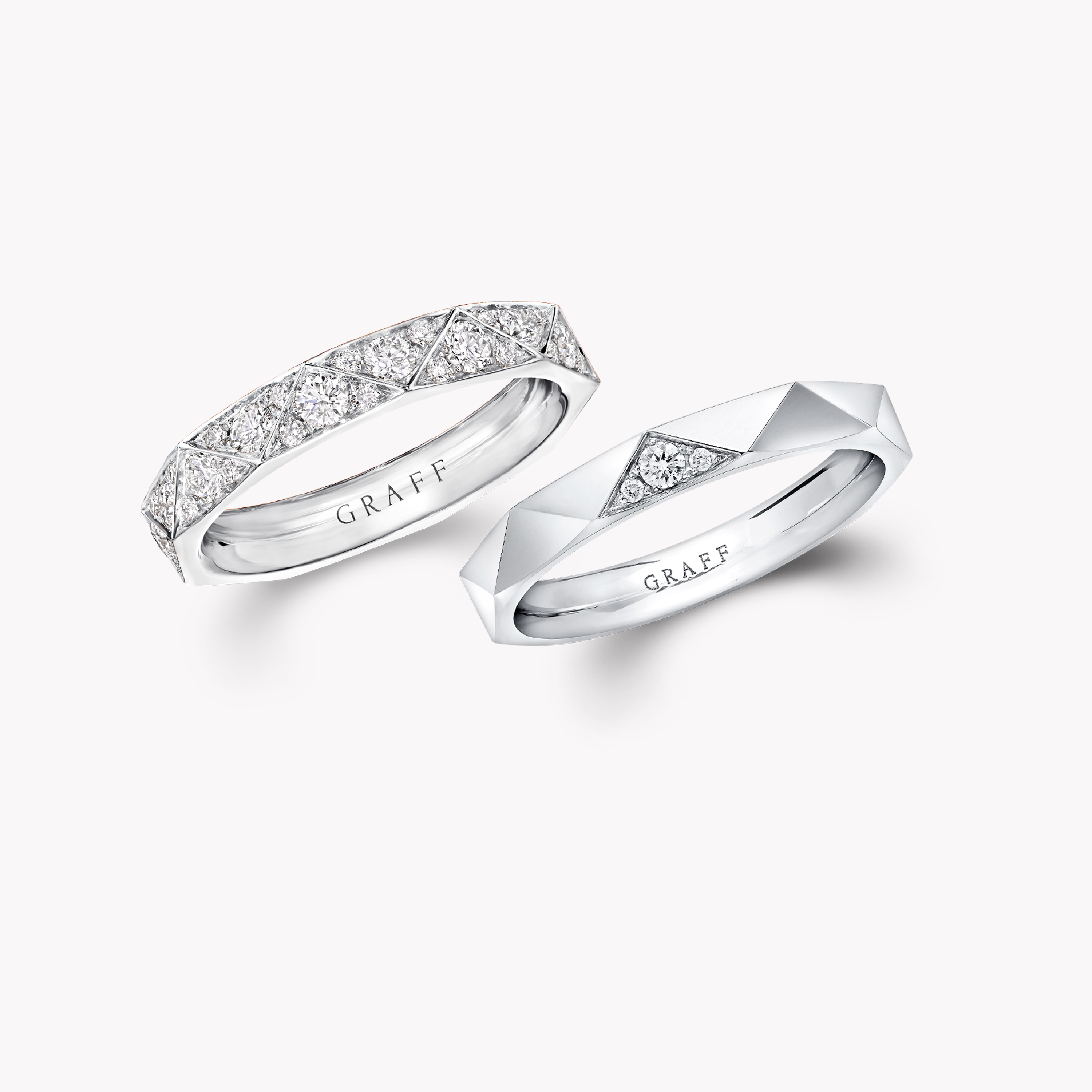 Laurence Graff Signature Diamond and Pav&eacute; Band Set